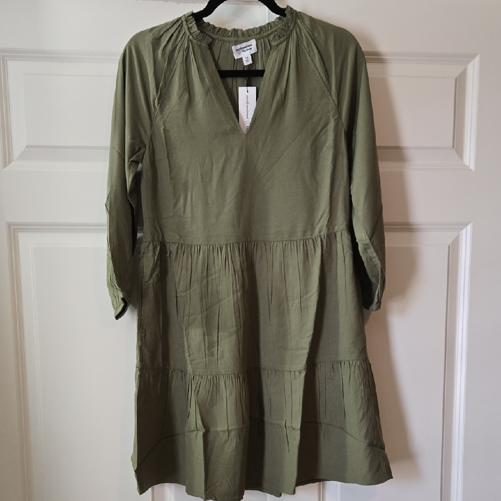 Chic Long Sleeve Olive Dress